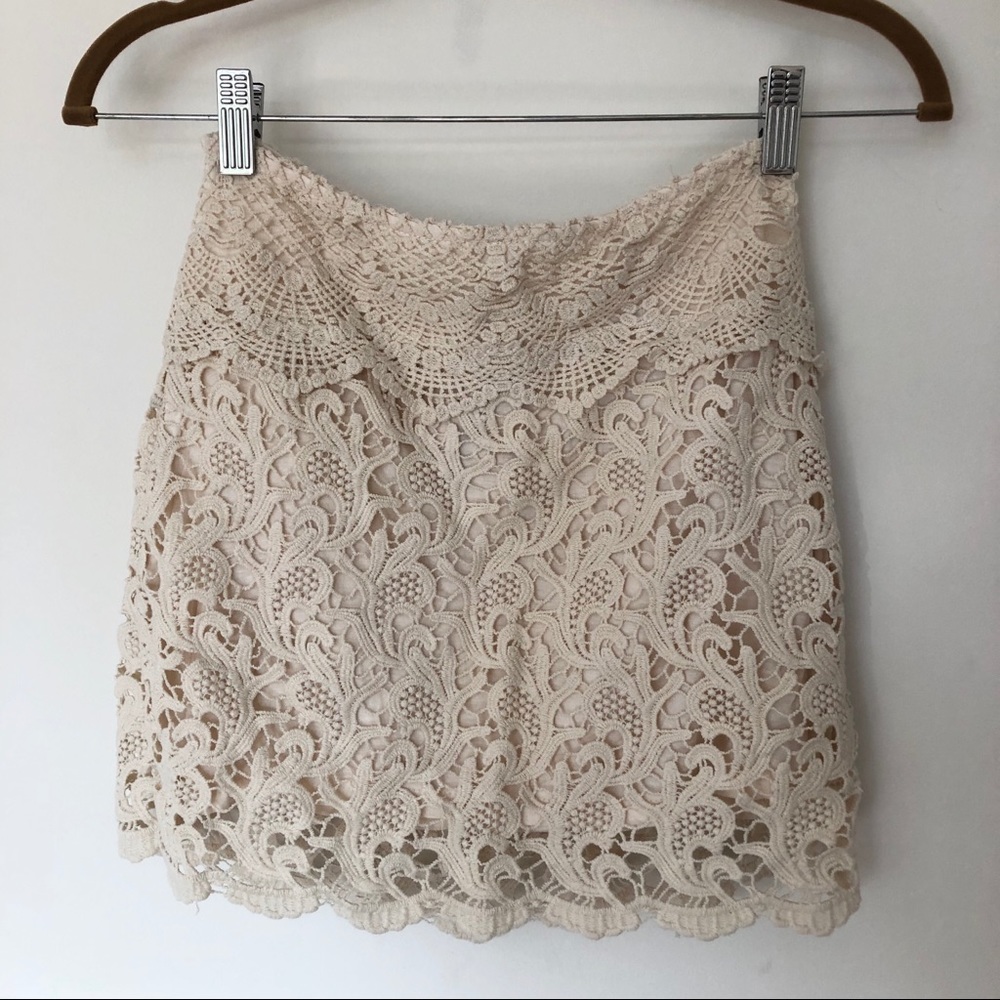 URBAN OUTFITTERS x PINS AND NEEDLES skirt